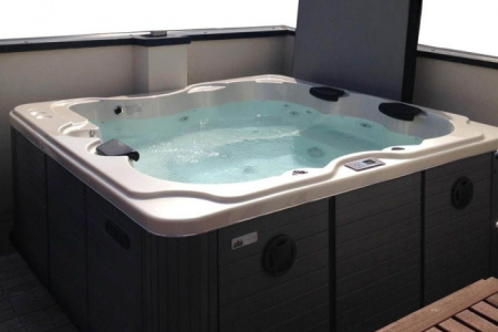 Гидромассажный бассейн Sunrans SR801